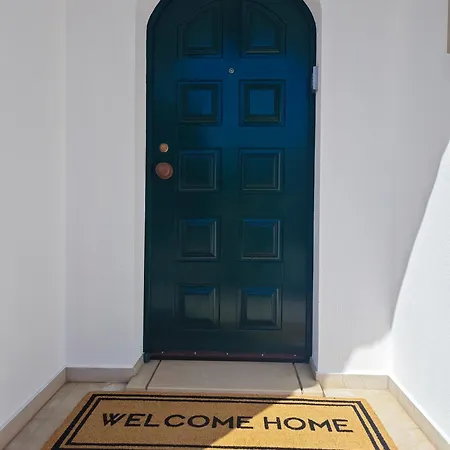 Delux Side 3* レイリア