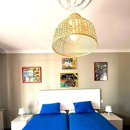 ゲストハウス Delux Side