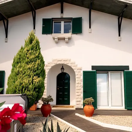 Gasthof Delux Side